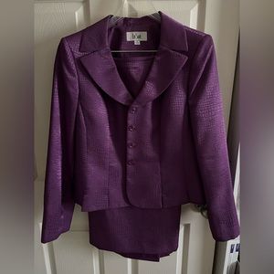 Purple elegant dress suit